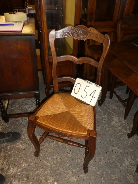 Chair /French/19050101054