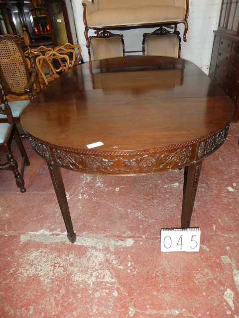 Georgian Oval Table/19050302045