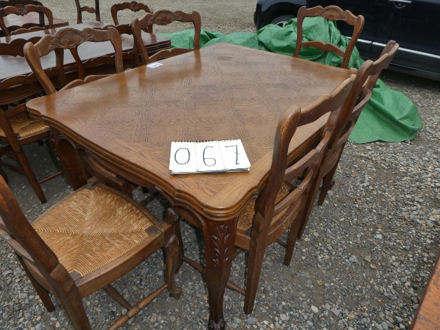 French Draw Leaf Table/19050102067