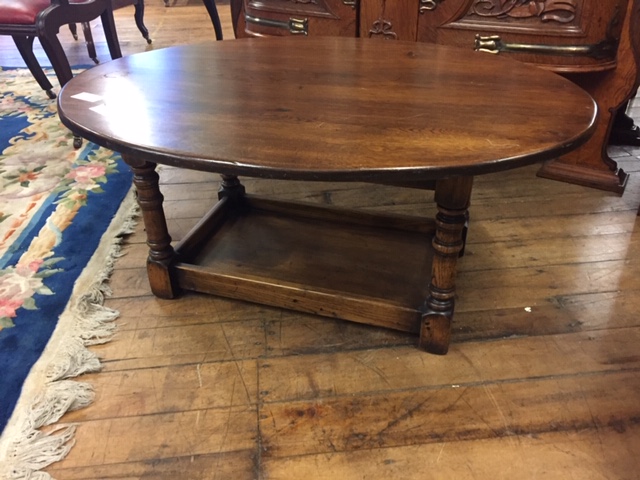 Oval Coffee Table/19010306058