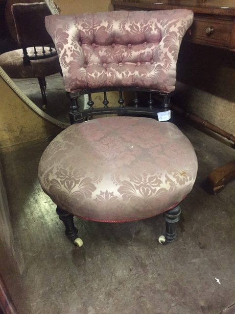 Late Victorian Nurcing Chair/19010301086