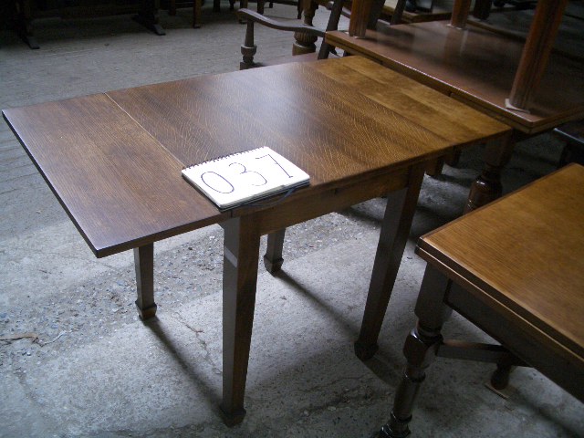 Small Draw Leaf Table/18050202037