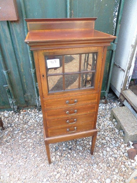 Inlaid Cabinet/18110104004