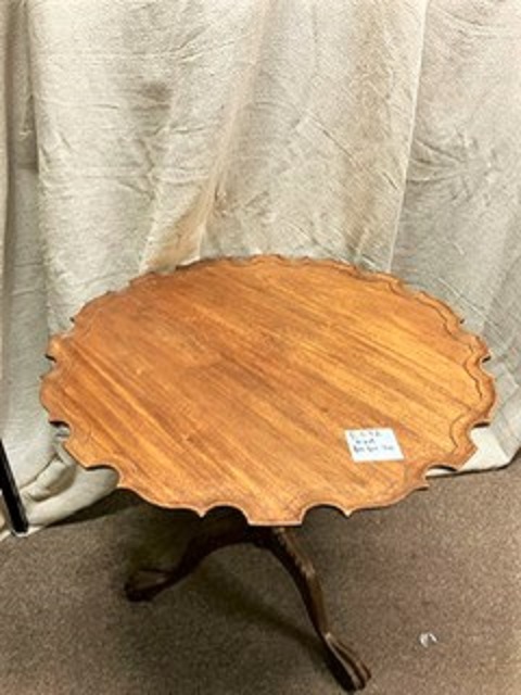 Tilt Top Table/23020106065