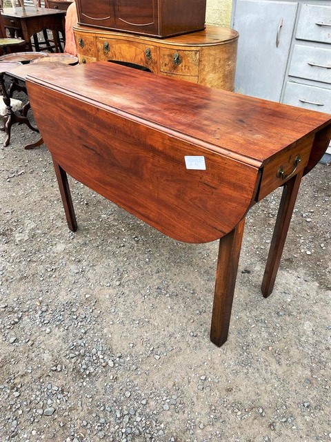 Drop Leaf Table/23030302107