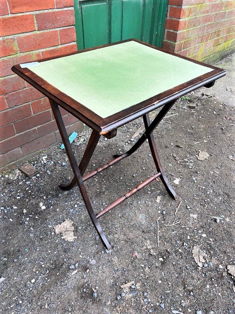 Folding Table/23030306113