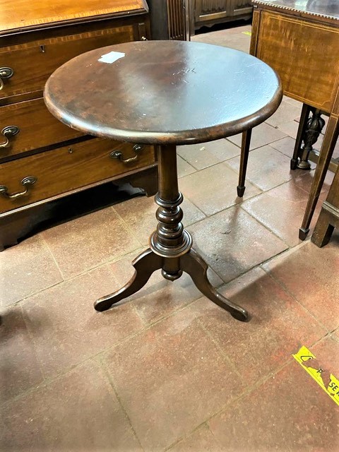 Pedestal Table/23030306072