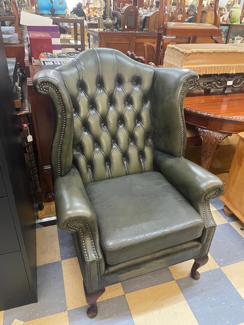 Chesterfield Wingback Armchair/24070301081