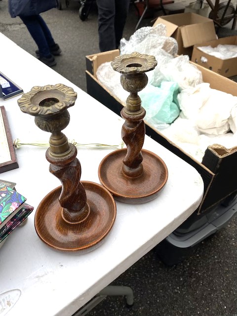 Pair of Candle Holders/24079910012