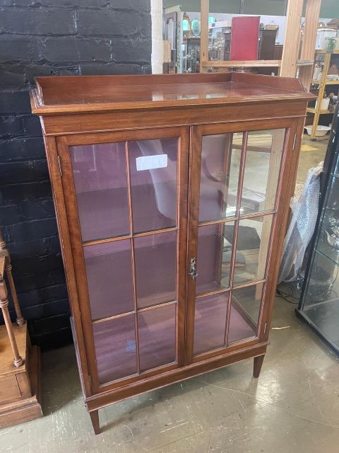 Display Cabinet/25100311021