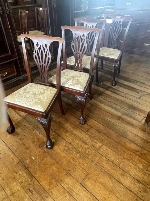 Set of 4 Chairs/25100301027