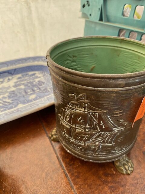 Plant Pot/25109910041