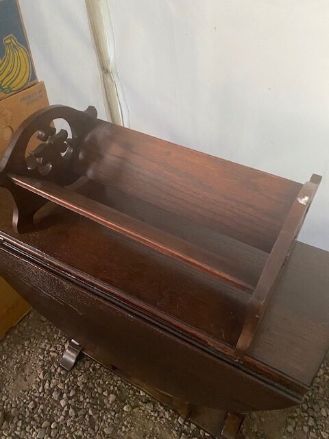 Book Stand/25109910044