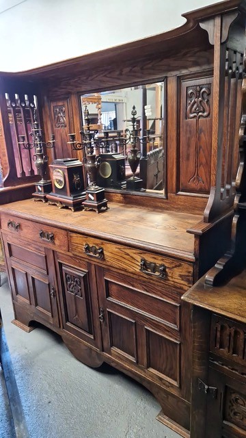 Mirrorback Sideboard/25101203010