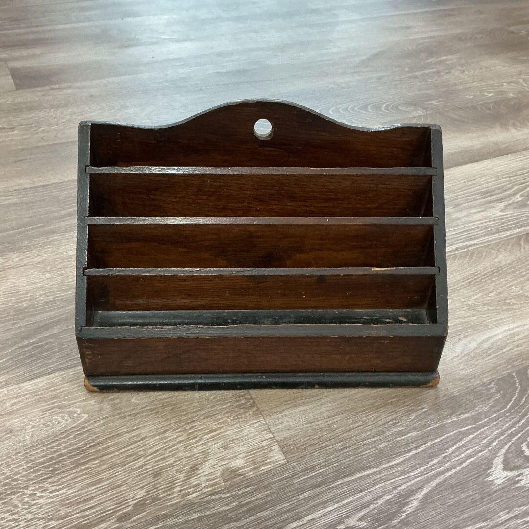 Letter Stand/25109910012