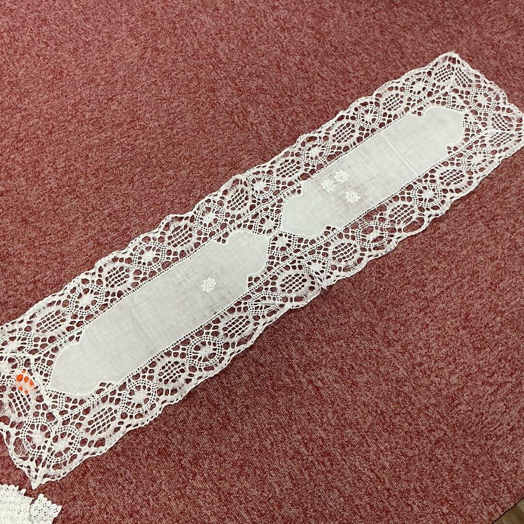 Table Runner/25109910022