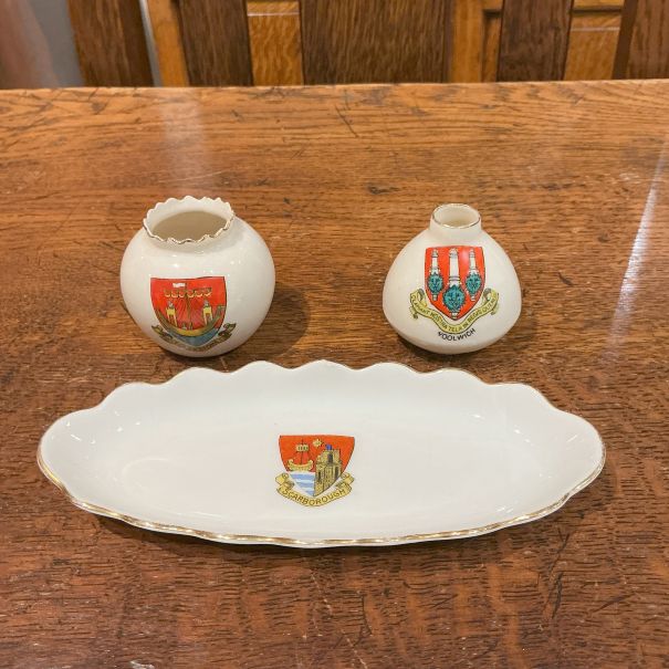 Crested China/26046410040-3