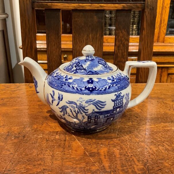 Willow Tea Pot/26046410065