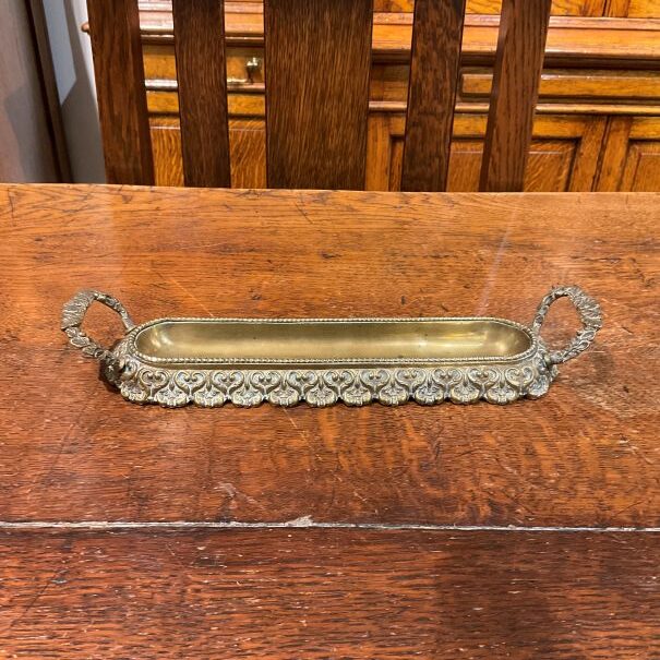Brass Pen Tray/26046410002
