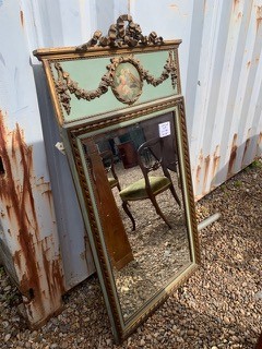 Mirror/26030108032