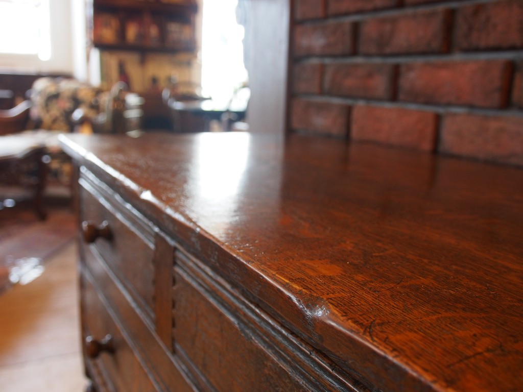 アンティーク家具　アンティーク　チェスト　ローボーイ　収納　引き出し　小物入れ　サイドデスク　ツインアンティークス