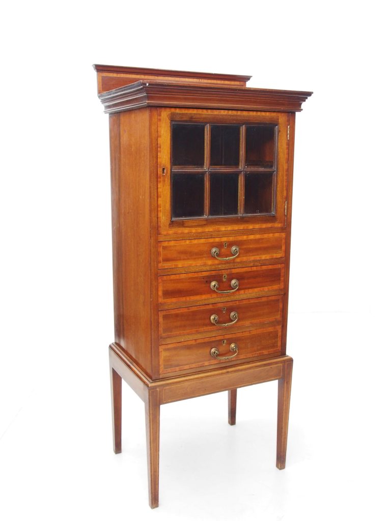 アンティーク家具　イギリスアンティーク　ミュージックキャビネット　キャビネット　譜面収納　引き出し　マホガニー　インレイド　象嵌