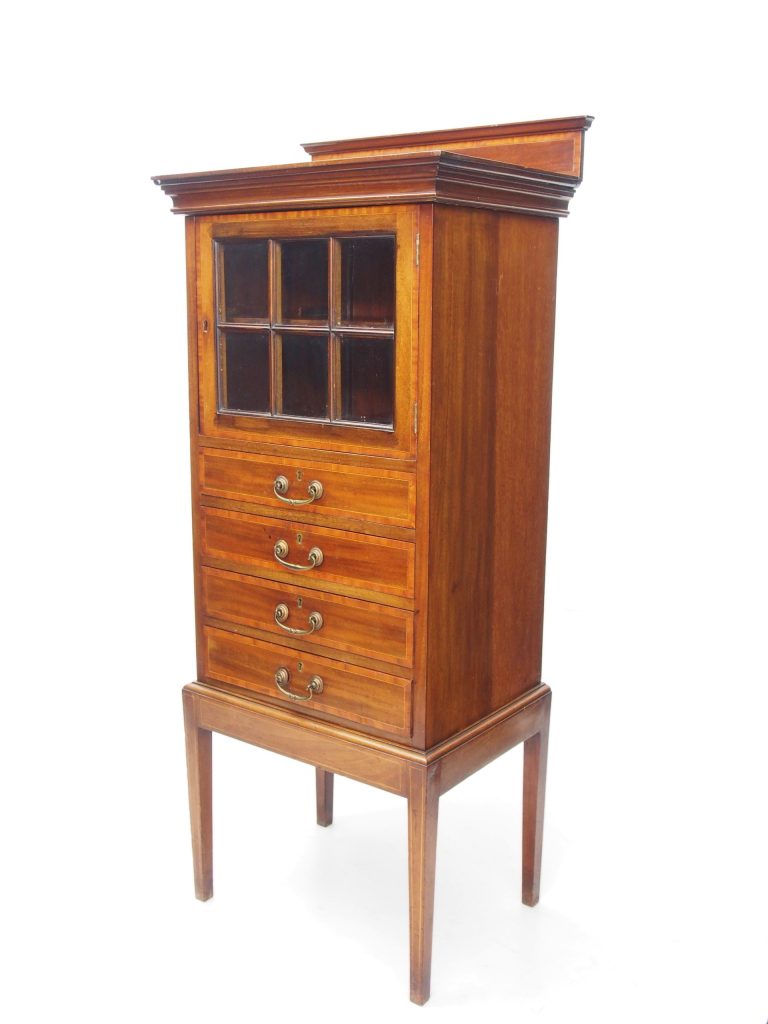 アンティーク家具　イギリスアンティーク　ミュージックキャビネット　キャビネット　譜面収納　引き出し　マホガニー　インレイド　象嵌