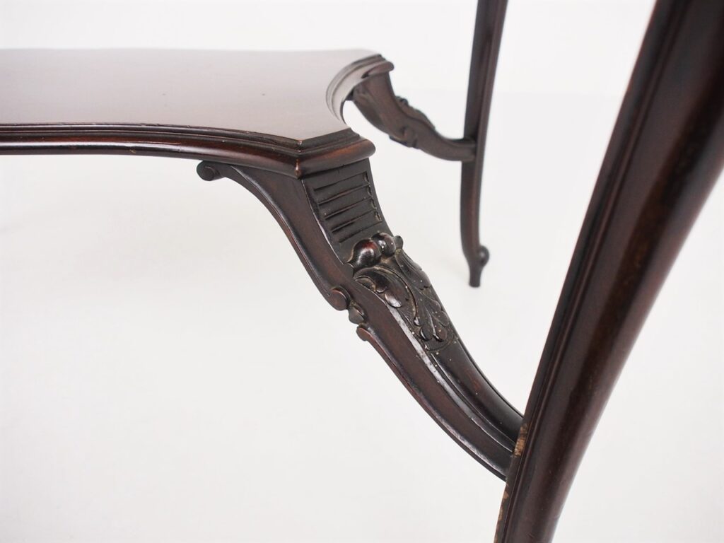 アンティーク家具　イギリスアンティーク　ウィンドウテーブル　マホガニー　サイドテーブル　オケージョナルテーブル　windowtable　mahogany