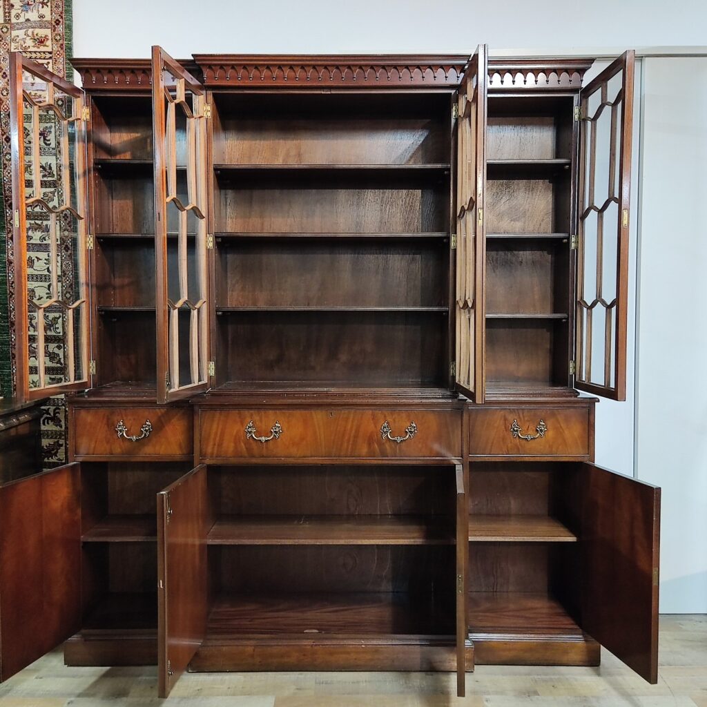 bookcase antiquebookcase bureaubookcase ブックケース　本棚　アンティーク本棚　アンティークブックケース　店舗什器陳列棚