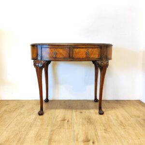 アンティークデスク