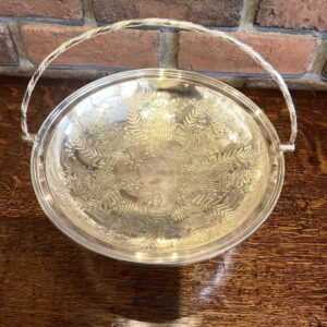 アンティークの雑貨ボンボンディッシュ