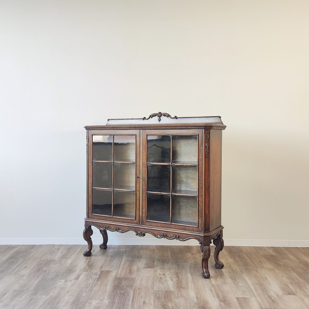 英国から届いたおしゃれなブックケース